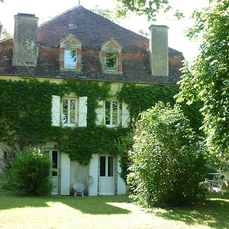 Chambres D'Hotes Maison Redon Tour-de-Faure Exterior photo